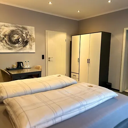 M&m Park Hotel *