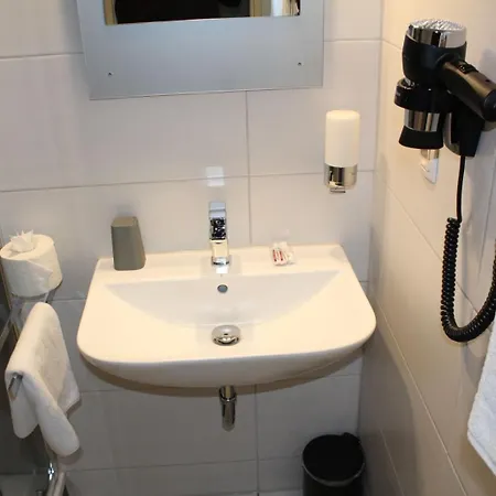 מלון M&m Park ראדבורמוואלד