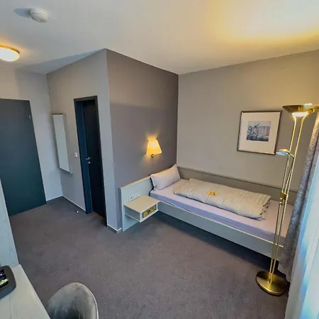 M&m Park Hotel *
